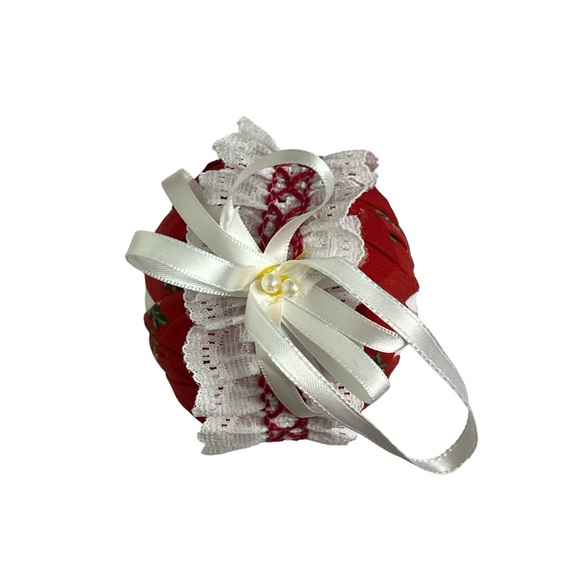 Vintage Handmade Folded Fabric Star Ribbon Christmas Ball Ornaments Set of 6 - Picture 7 of 15